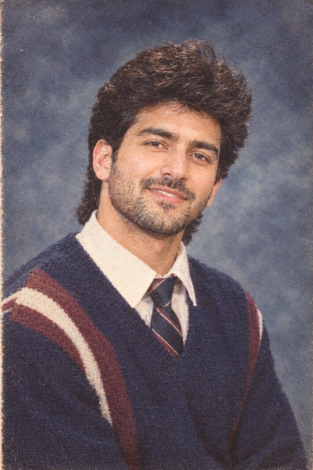Alternate angle and outfit variation of the yearbook photo style